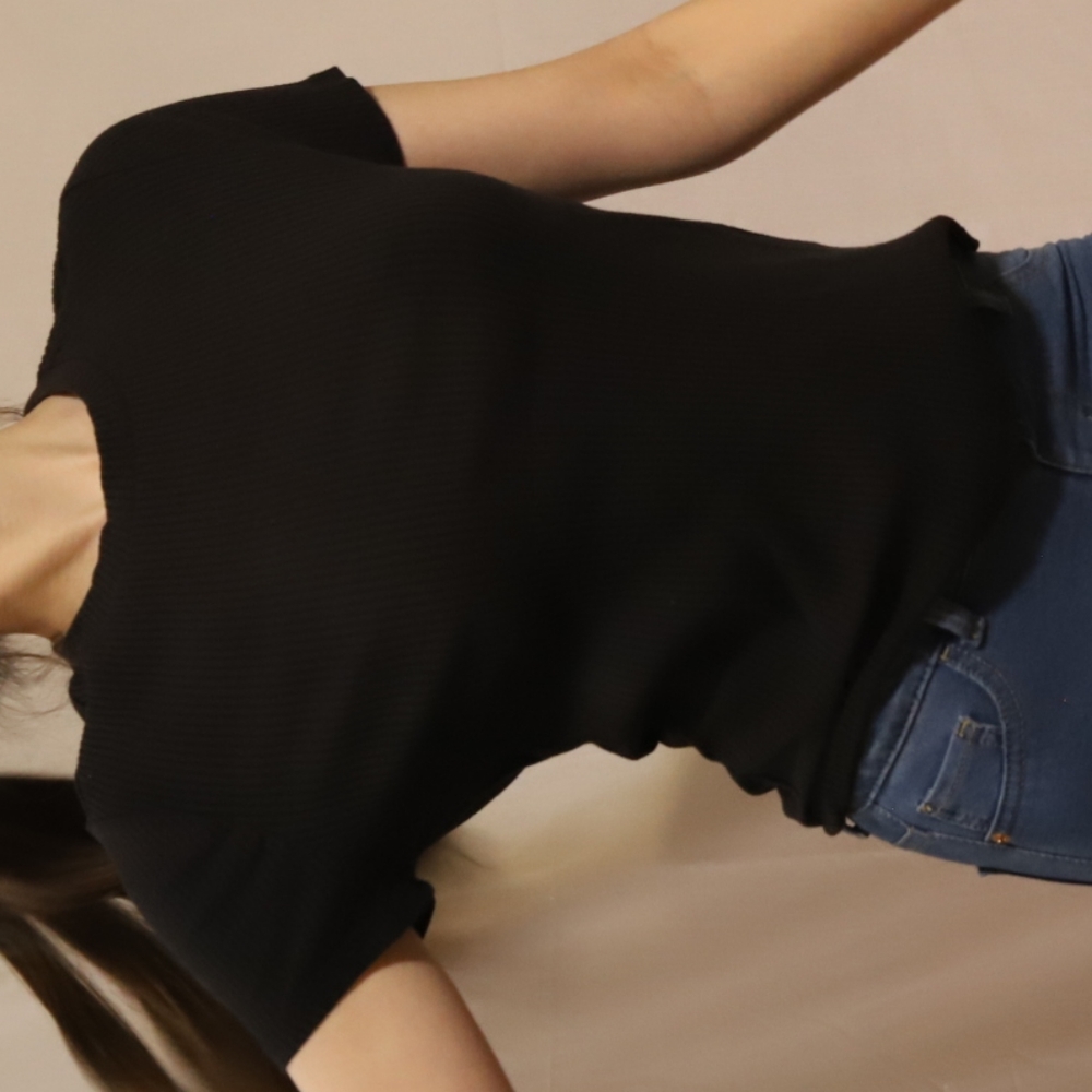 Rib knit shirt comfy easy to tuck in